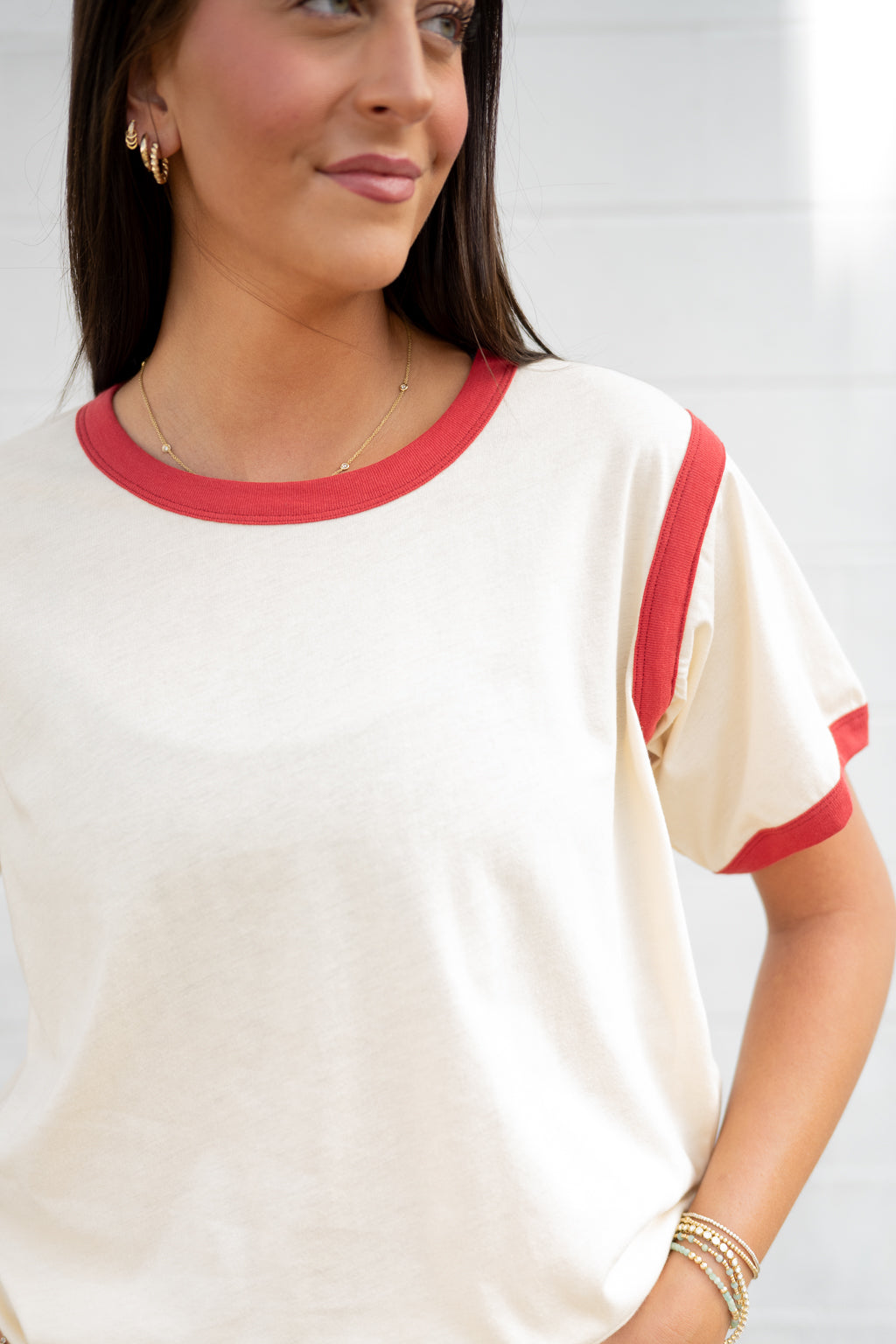 Cream/Crimson